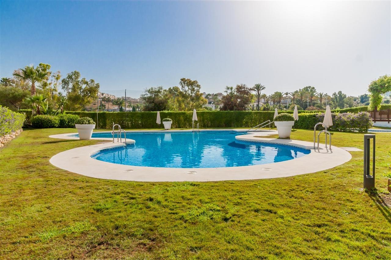 Golf Hill Estepona Canovas Kültér fotó