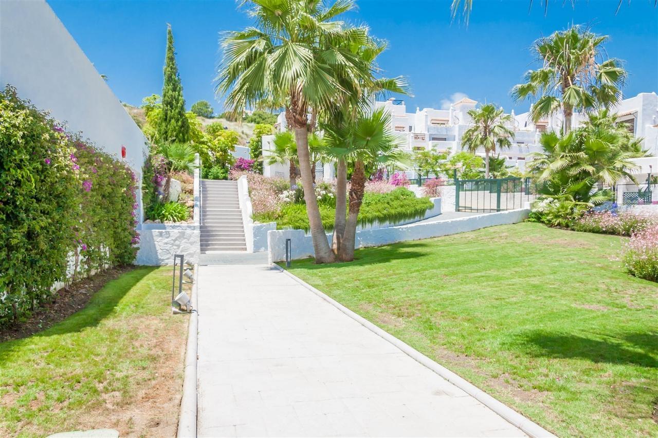 Golf Hill Estepona Canovas Kültér fotó